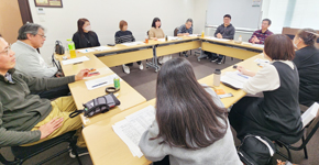 �g�b�����h�������ɐE����Ԃ���